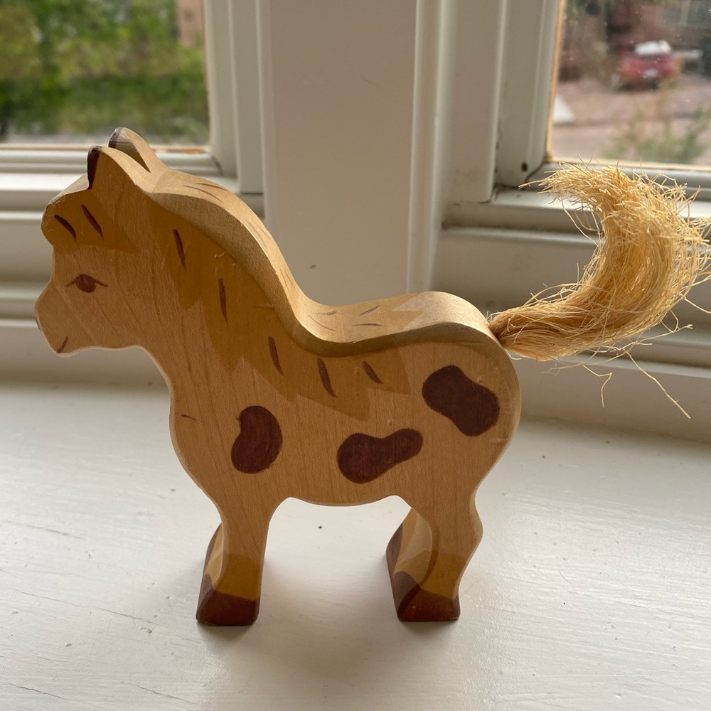 Wooden Horse Toy - Brown and Tan